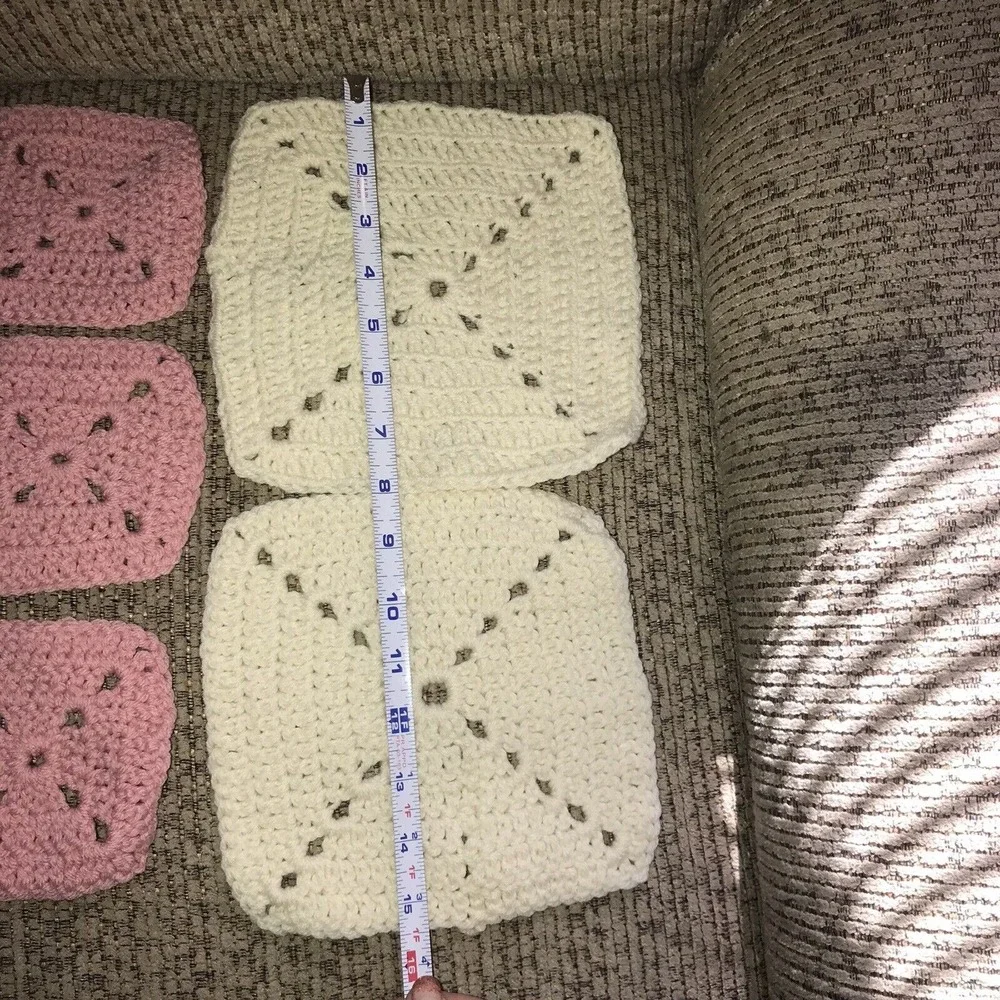 9 Granny‎ Squares Blocks Crochet Pink Cream Color Lot Afghans Bags Hat for Throw